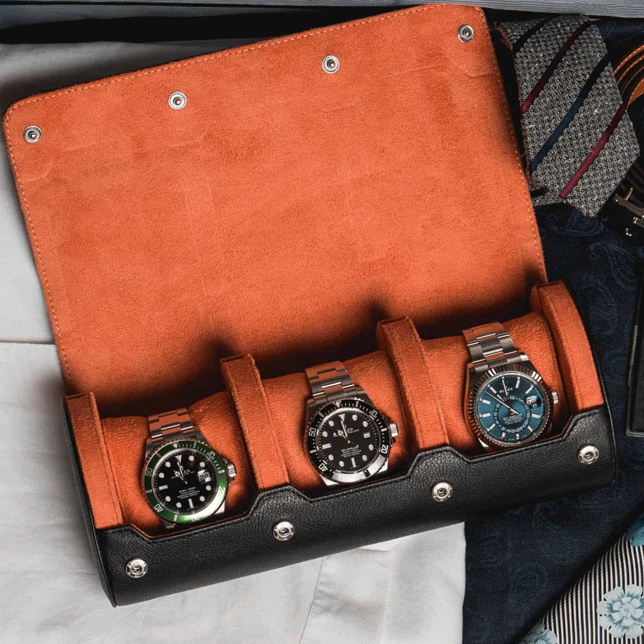 Rouleau de montres personnalisé noir orange